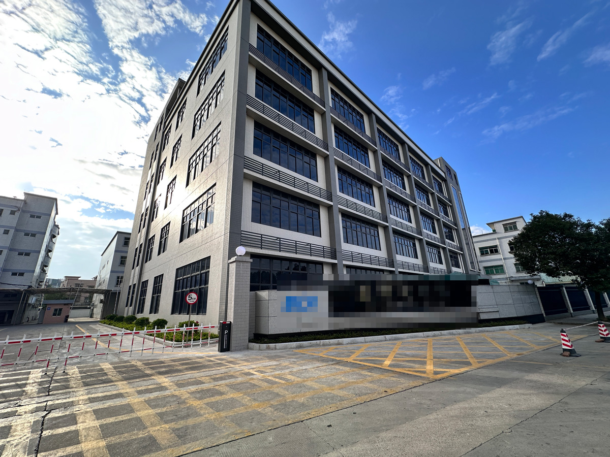 東莞藍(lán)創(chuàng)電子磁懸浮中央空調(diào)節(jié)能改造安裝工程